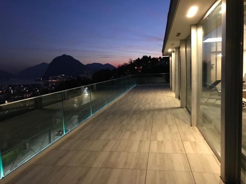 Luxury Penthouse, View Porza